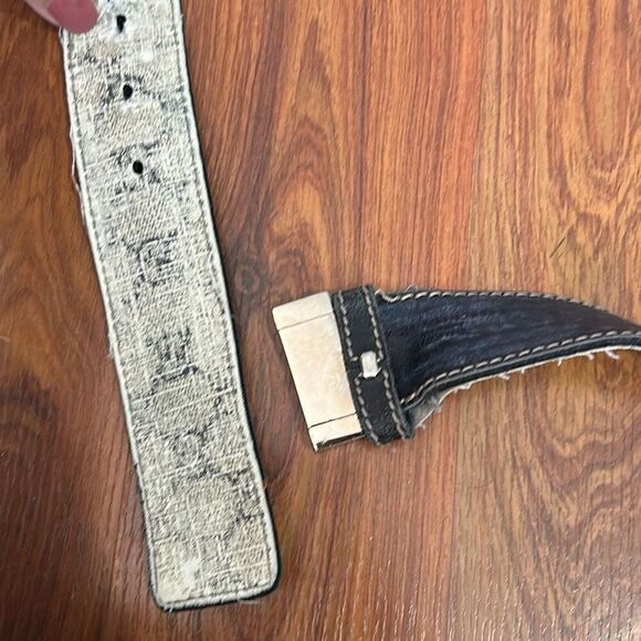 AS IS very badly damaged Gucci men's belt vintage - Picture 6 of 6